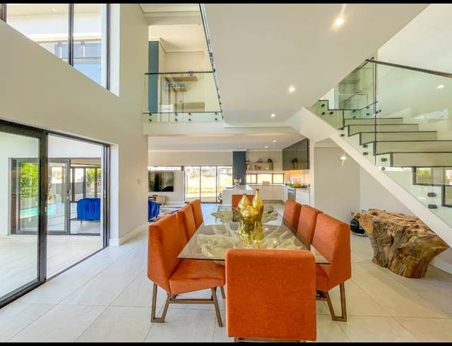 5 BEDROOM HOUSE FOR SALE IN MIDSTREAM ESTATE